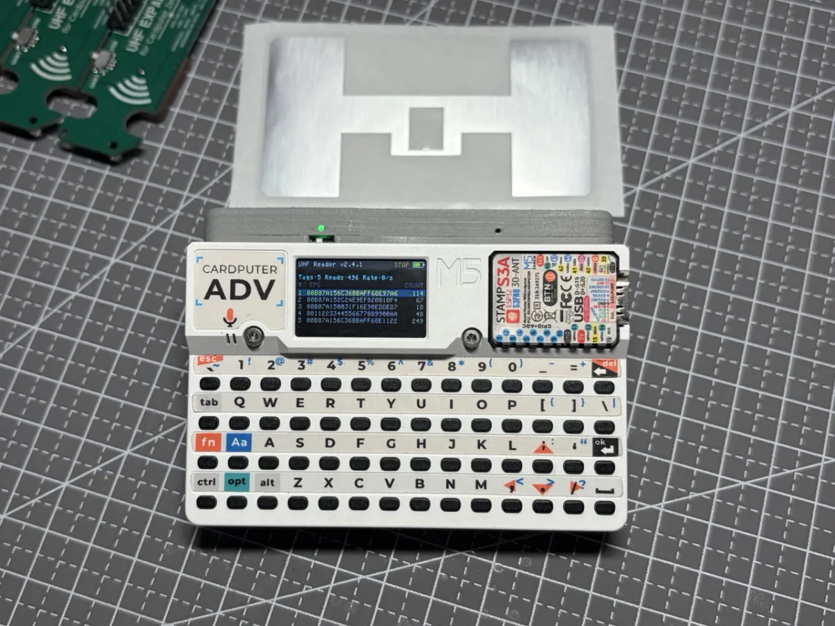 Cardputer ADV inventorying multiple UHF RFID tags with the UHF Expansion